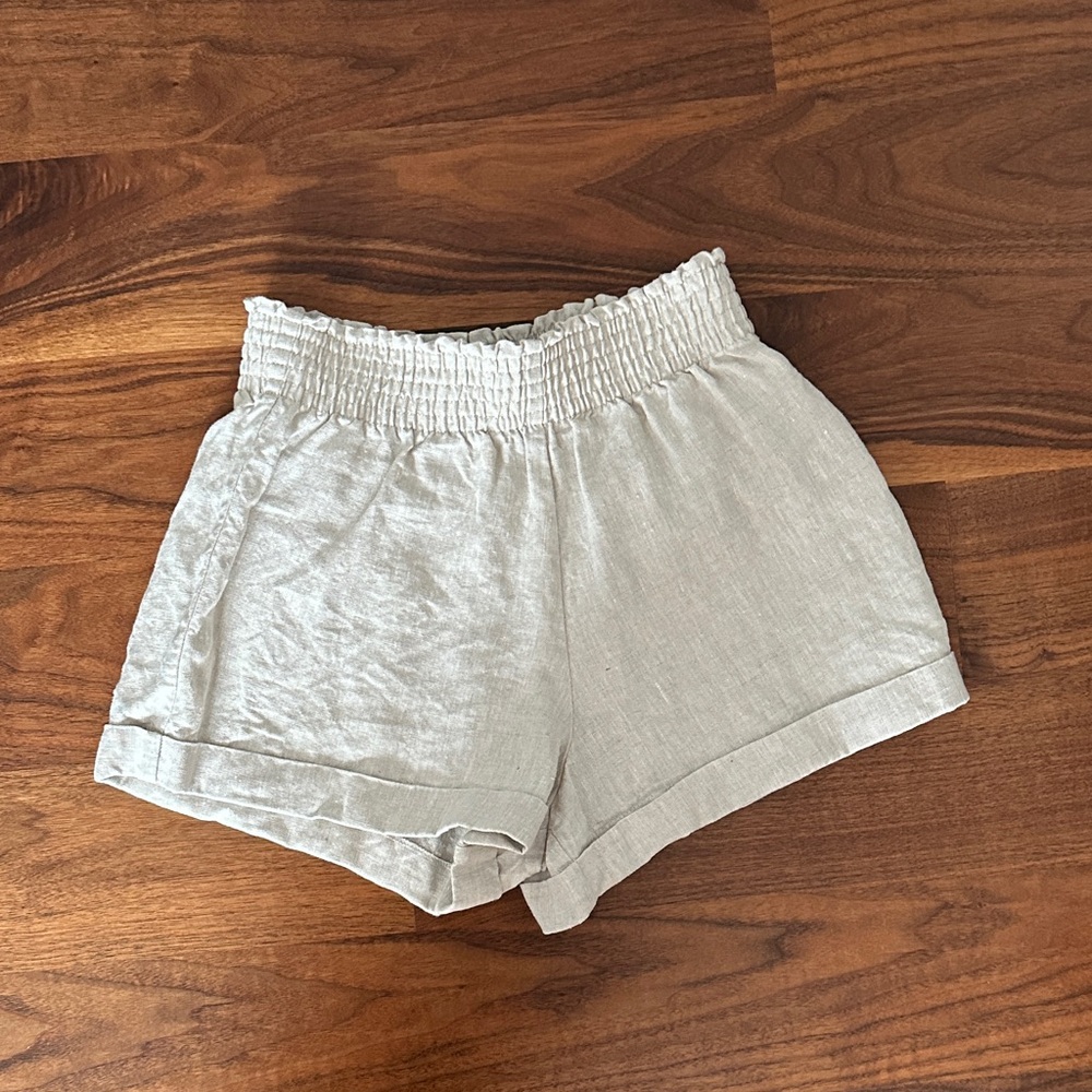 Reformation Linen Smocked Waist Women's Shorts - Naturel